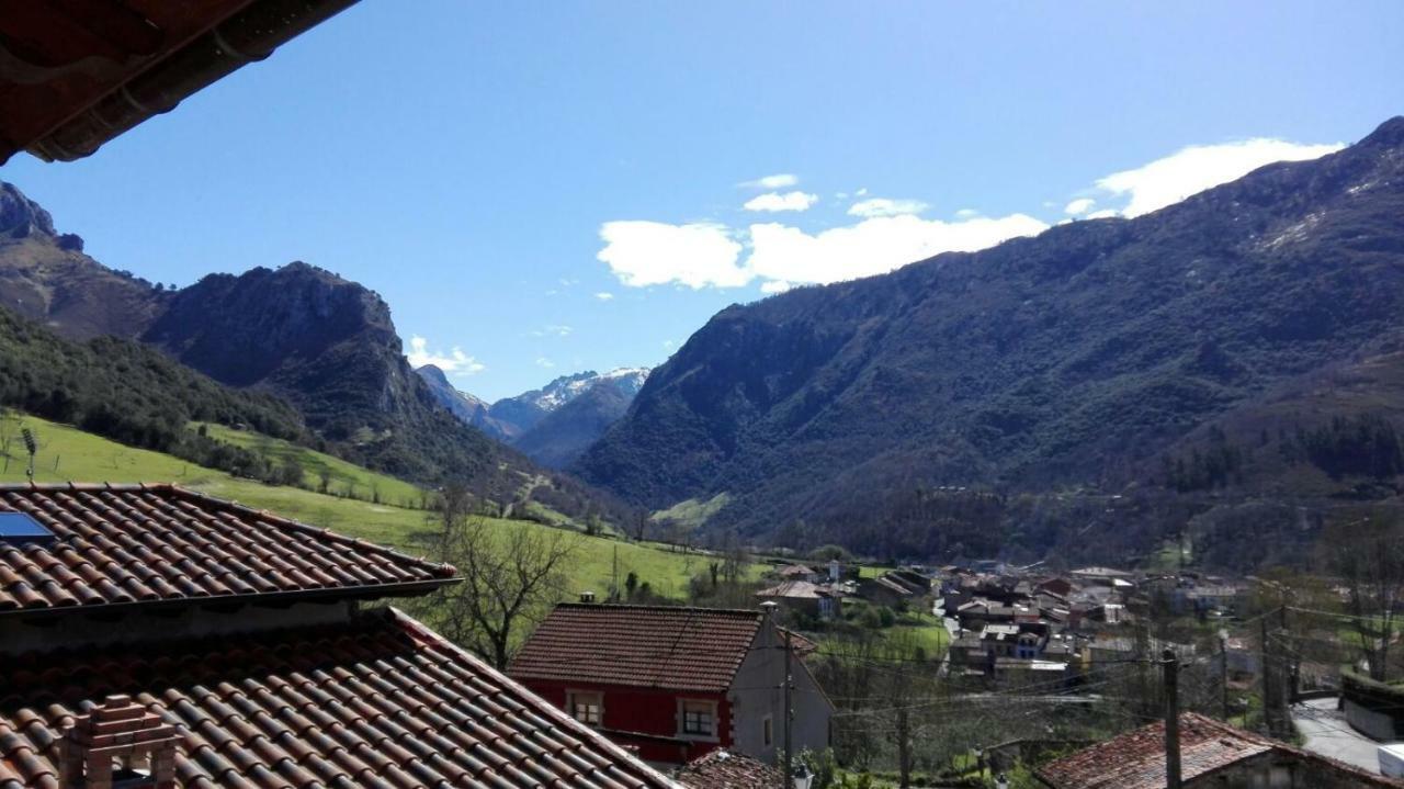 Las Cabraliegas Arenas De Cabrales Eksteriør billede